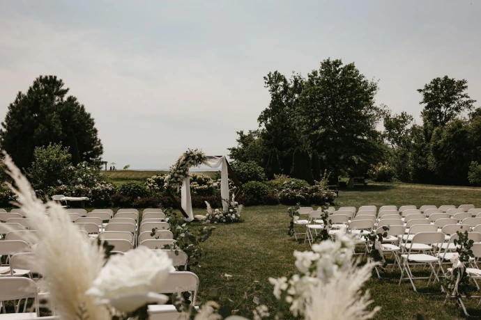 Farmwife Photography