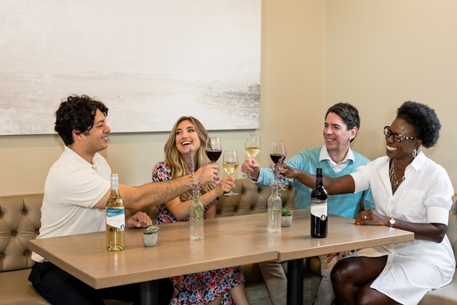 Curated Tasting – Table Service