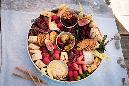 Large Charcuterie Board 7-10 people