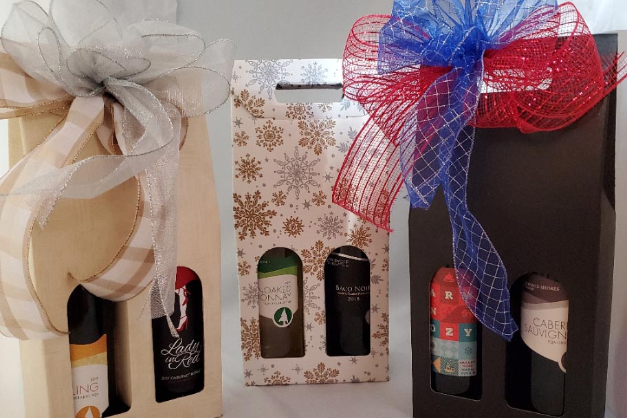 Gift boxes of wine